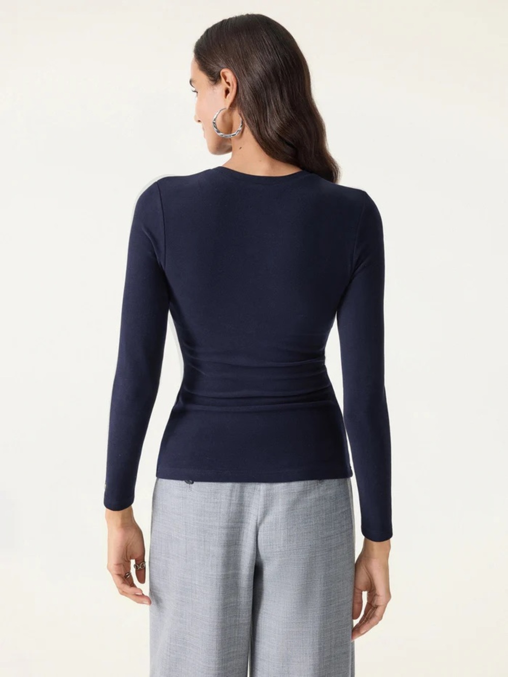 NWT OGL MaxWarm Crewneck Long Sleeve Bra Top in Smoky Navy - Picture 4 of 8